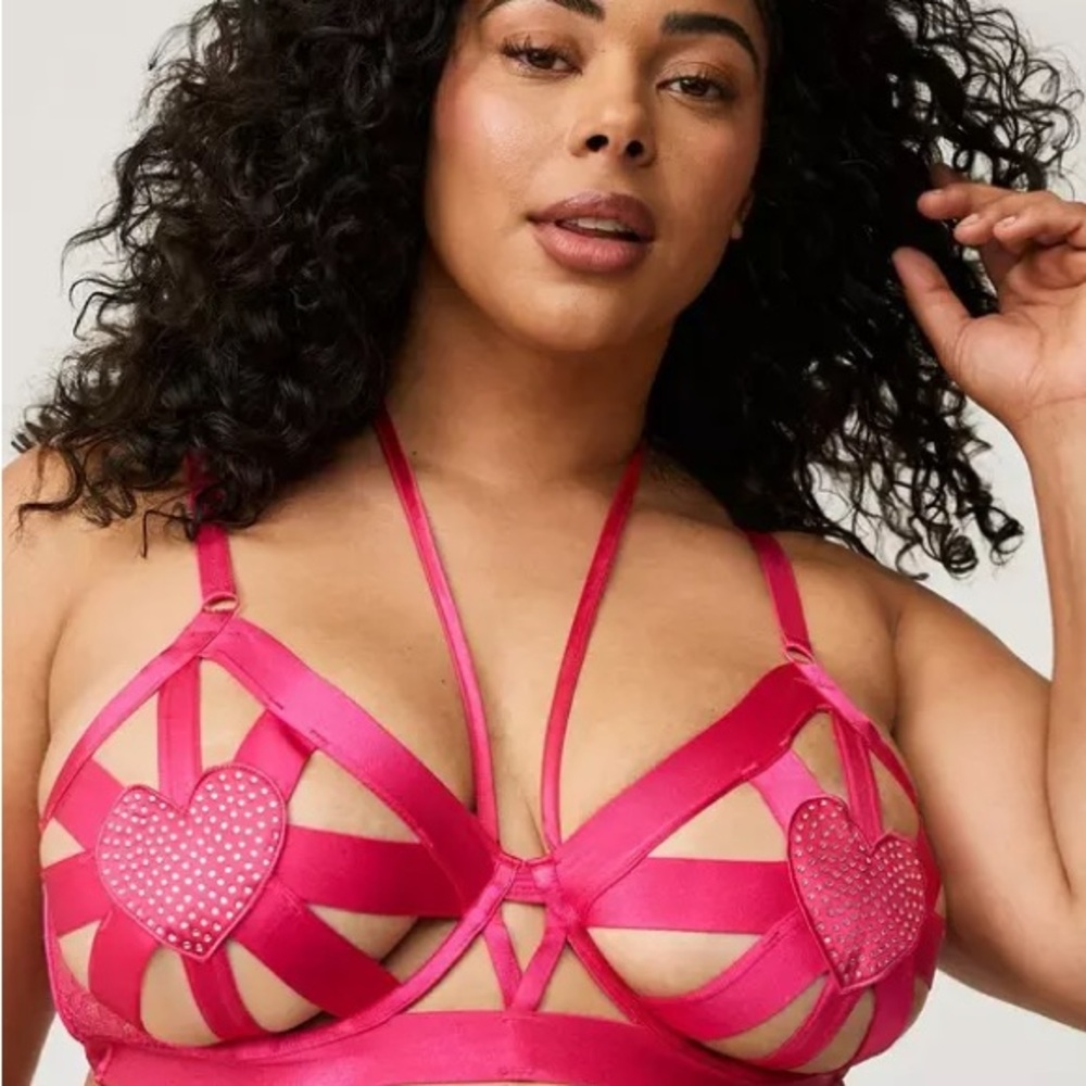 Torrid Diamante Hearts Open Cup Bra